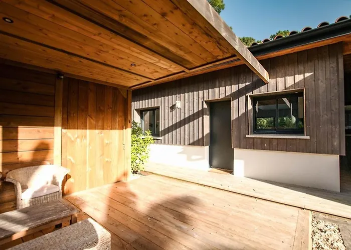 Apartment La Dependance Canopee Du